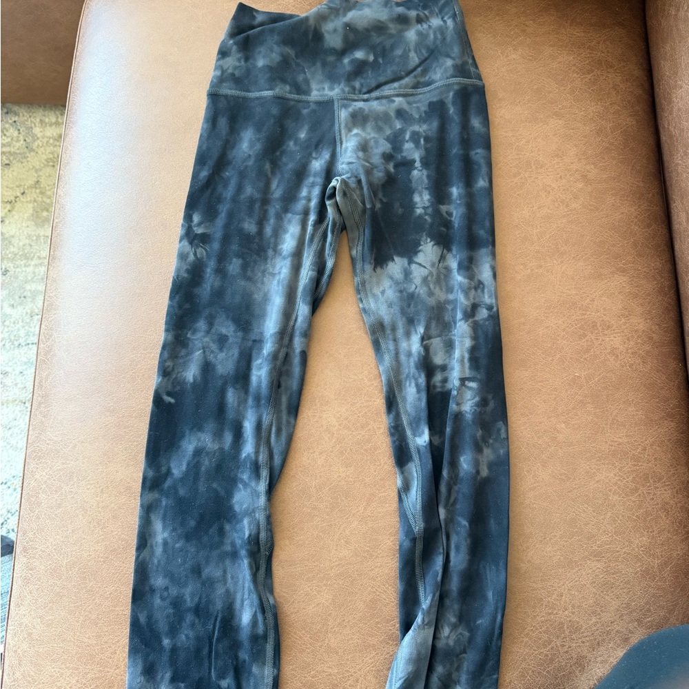 Lululemon Black Tie Dye Align Leggings
